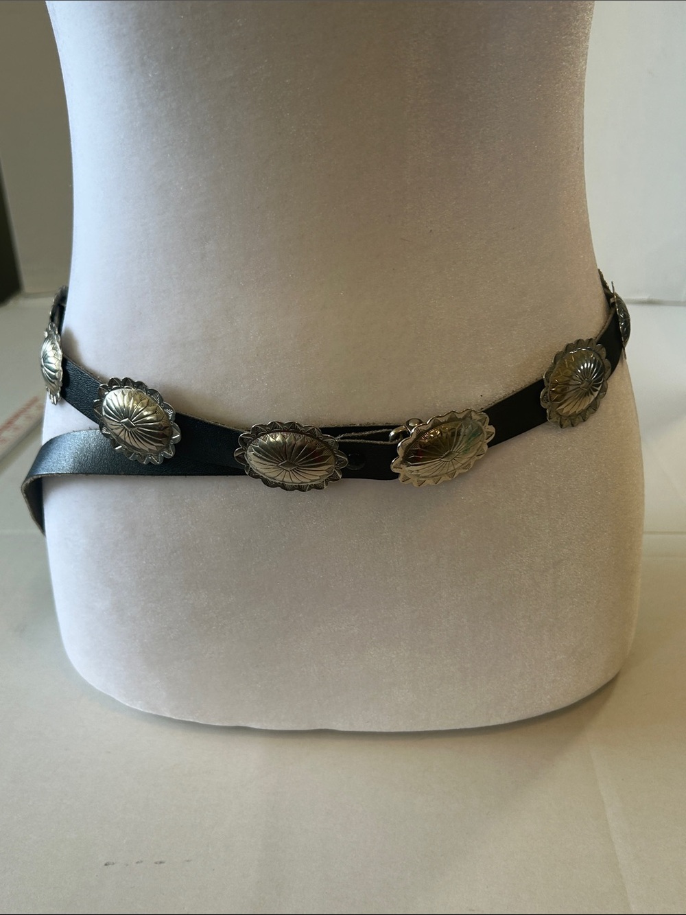 WOMENS CONCHO LEATHER WAIST BELT WITH COWGIRL CHARM SZ S